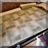 R104. Knecht 100% wool contemporary rug. 8'4” x 5'7”